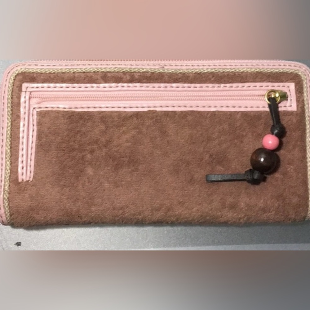 SOLD *Host Pick* Juicy Couture Princess Strawberry Wallet - Picture 2 of 13